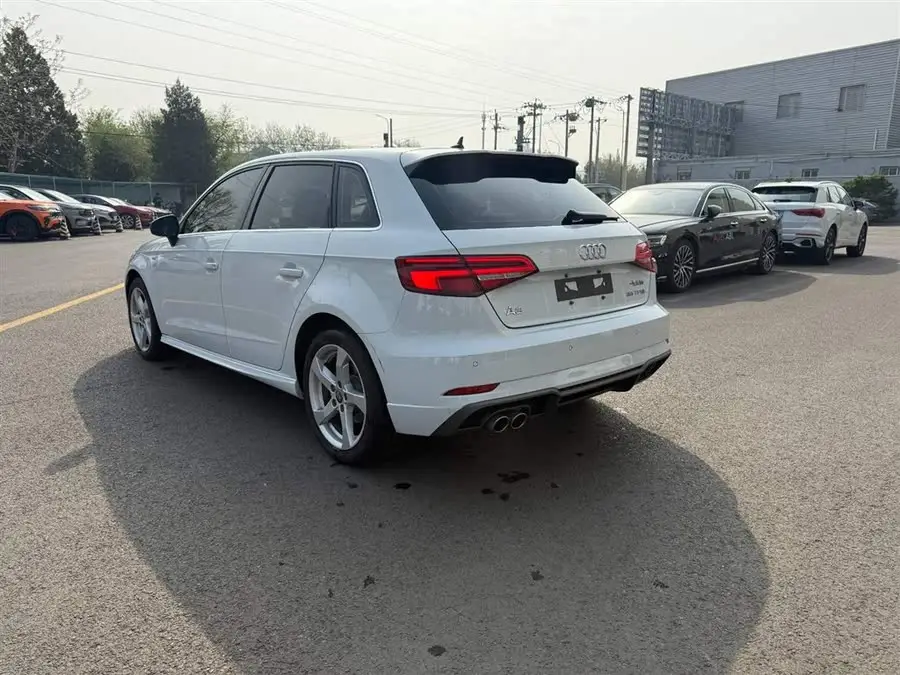 معلومات الموديل