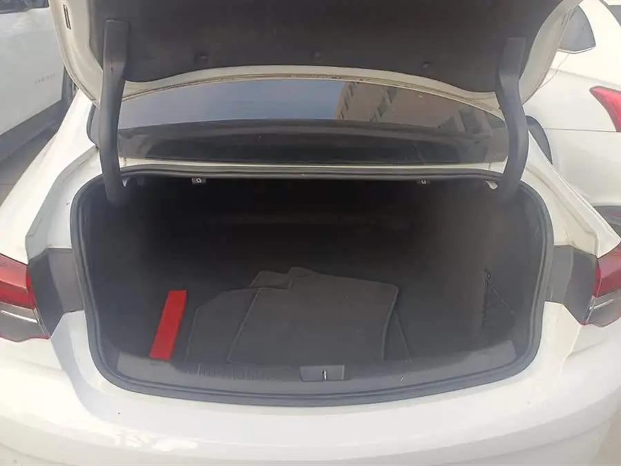 بويك ريجال 2019 طراز 20T النخبة الوطنية السادسة