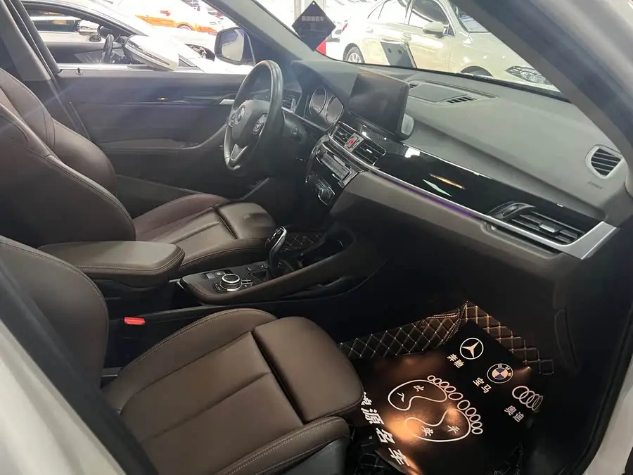 BMW X1 2021 sDrive20Li Luxury