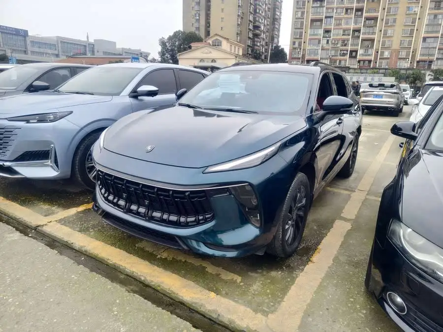 Fengxing T5 EVO 2021 1.5TD DCT Platinum Edition Heat Wave