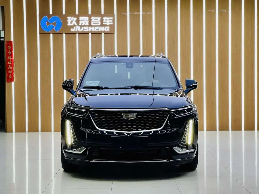 كاديلاك XT6 2020 28T نسخة الصوت الفاخر ذات الستة مقاعد والدفع الرباعي