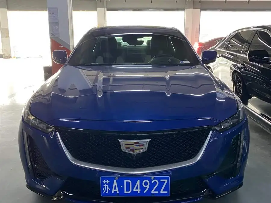 كاديلاك CT5 2021 28T بلاتينيوم