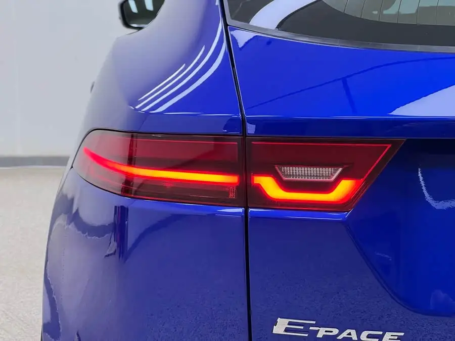 Jaguar E-PACE 2018 P200 S National V