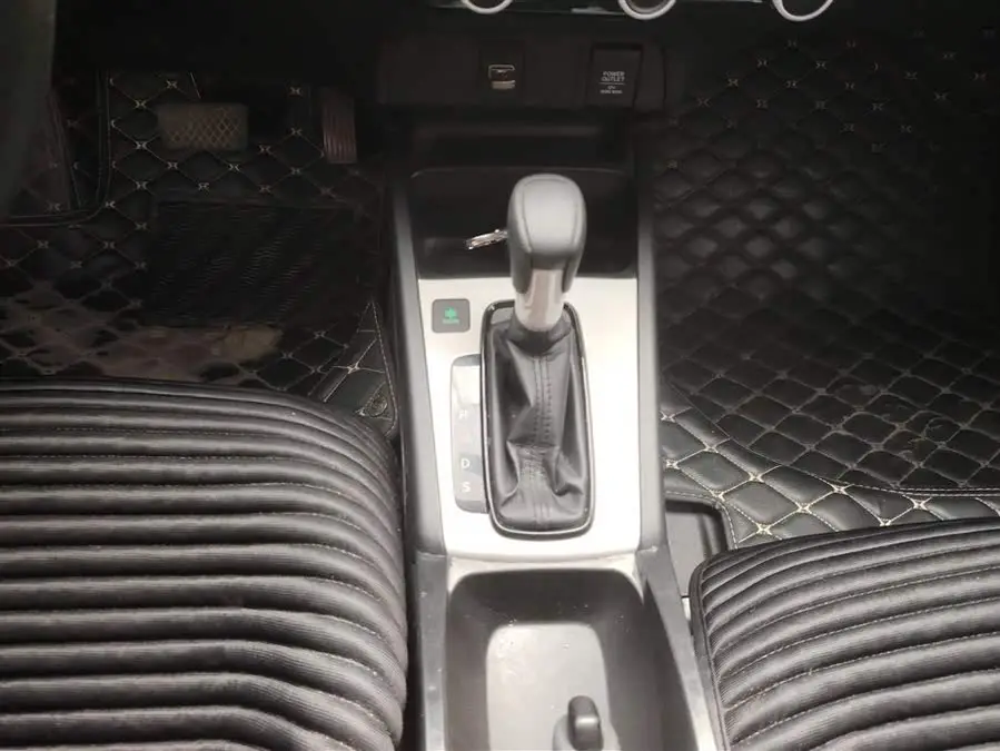 2021 هوندا فيت 1.5 لتر CVT潮享版