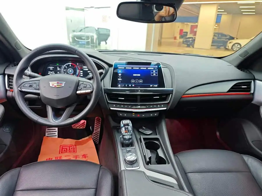 Cadillac CT5 2023 28T Luxury (Standard Version)