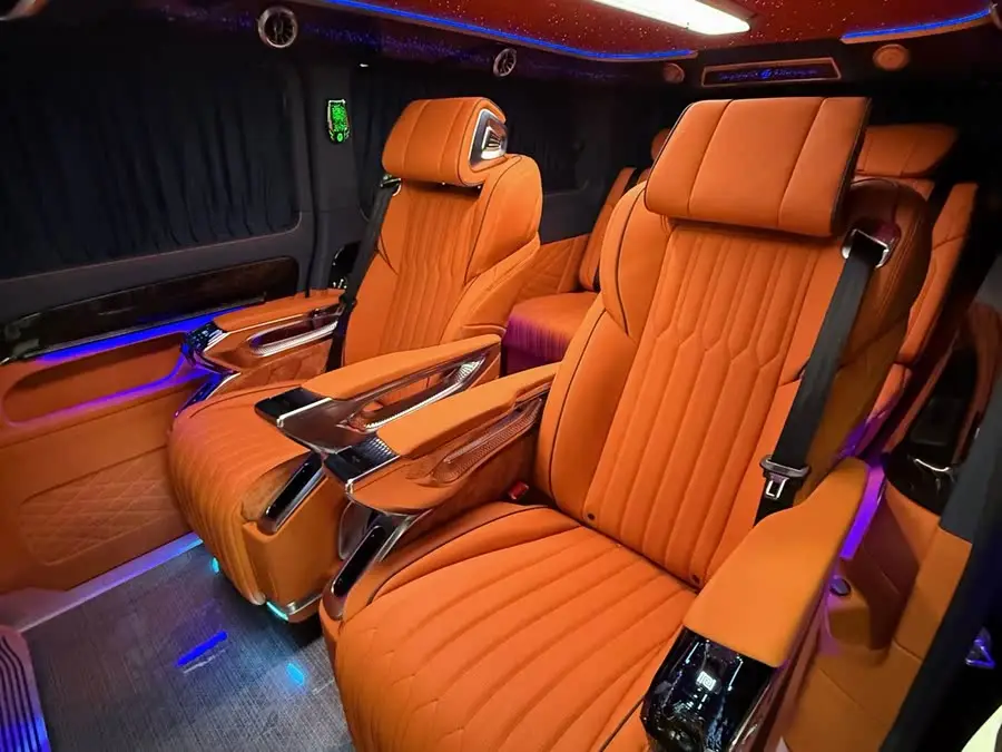 فيديو 2024 2.0T نسخة الأعمال 7 مقاعد