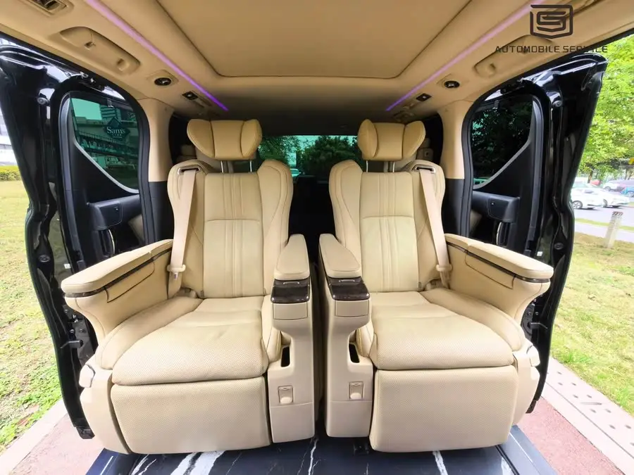 ألفارد 2021 هايبرد 2.5 لتر بريميوم