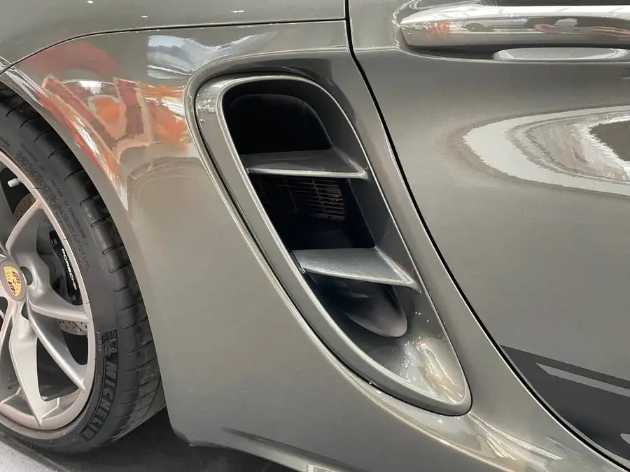 Porsche 718 2022 Cayman 2.0T