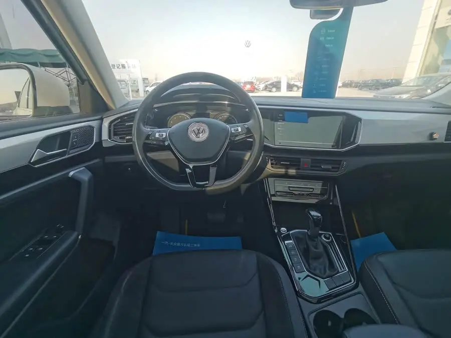 تيرون 2020 330 TSI نسخة الفخامة الذكية ذات الدفع الثنائي