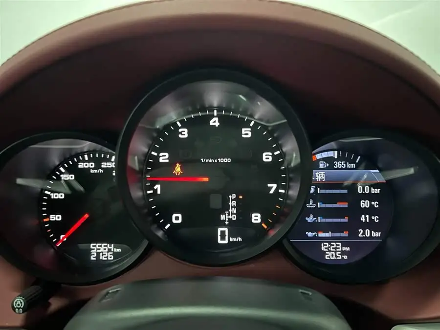 Porsche 718 2022 Model Boxster 2.0T