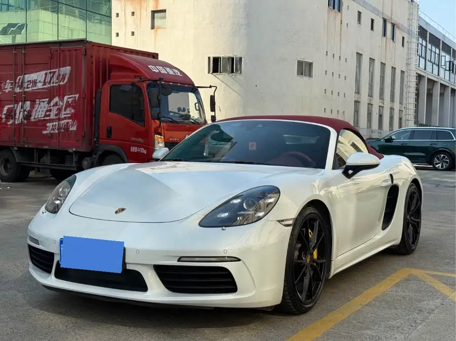 Porsche 718 2020 Model Boxster 2.0T