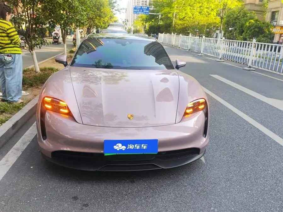 تايكان 2022 نموذج تحديث