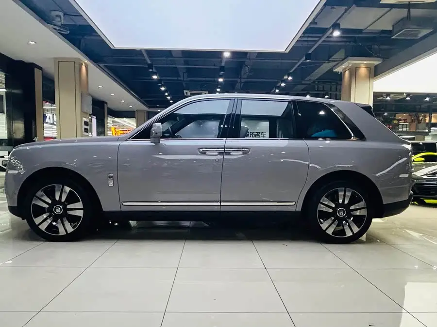 Cullinan 2024 Four-Seat Version