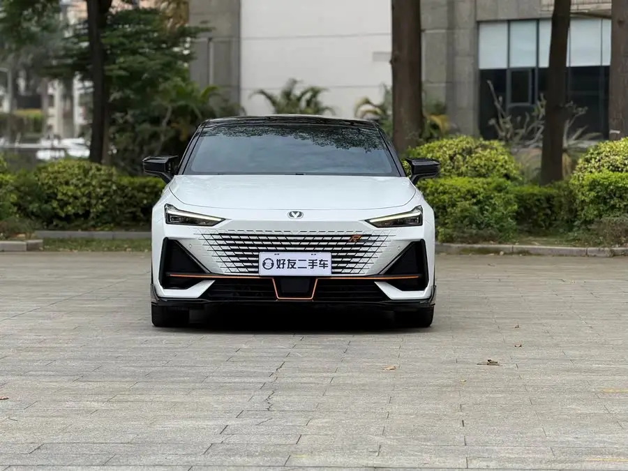Changan UNI-V 2022 1.5T Sport Version