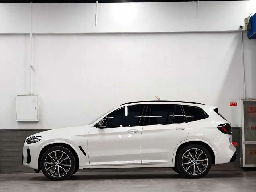 BMW X3 2022 xDrive30i Leading M Night Package