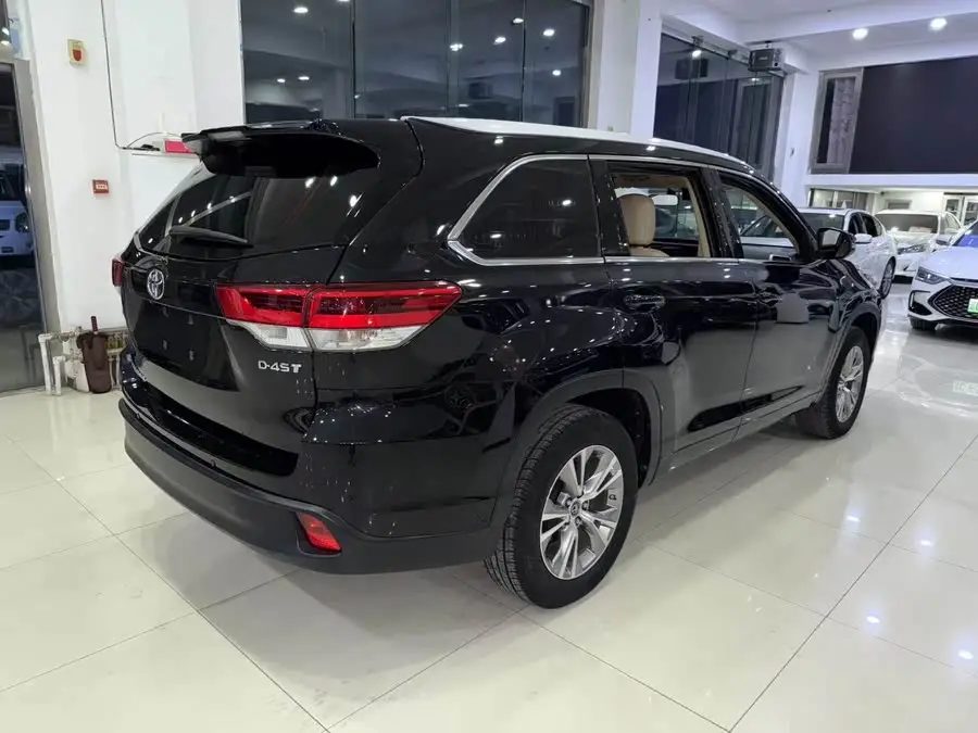 هايلاندر 2018 2.0T دفع ثنائي نسخة النخبة 5 مقاعد الوطنية السادسة