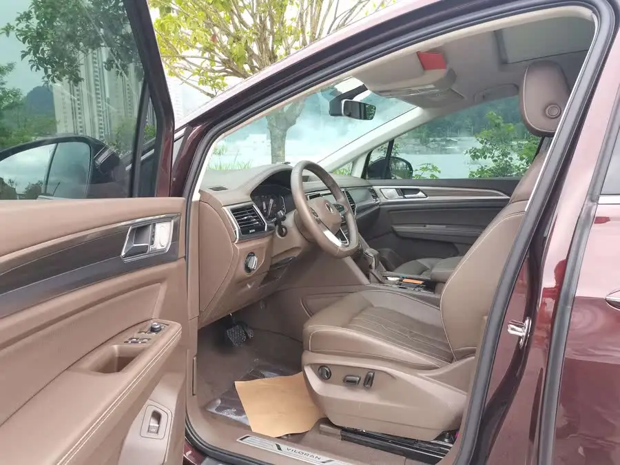 فولكس فاجن فيلوران 2020 330TSI الفئة الفاخرة