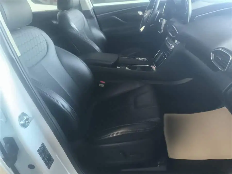 2020 هيونداي سانتا في 380 TGDi أوتوماتيكي دفع ثنائي DLX بلس