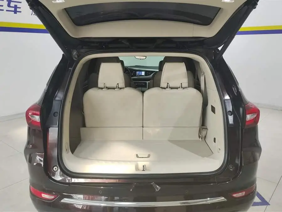 2020 بايك إنكلاف أيفينير 28T دفع رباعي