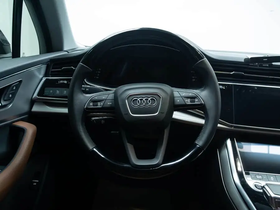 Audi Q7 2022 55 TFSI quattro S line Sport