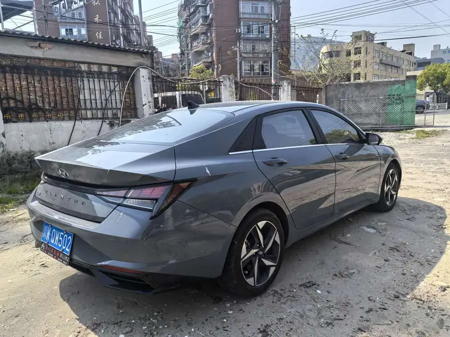 2022 هيونداي إلنترا 1.5 لتر CVT GLS النسخة الرائدة