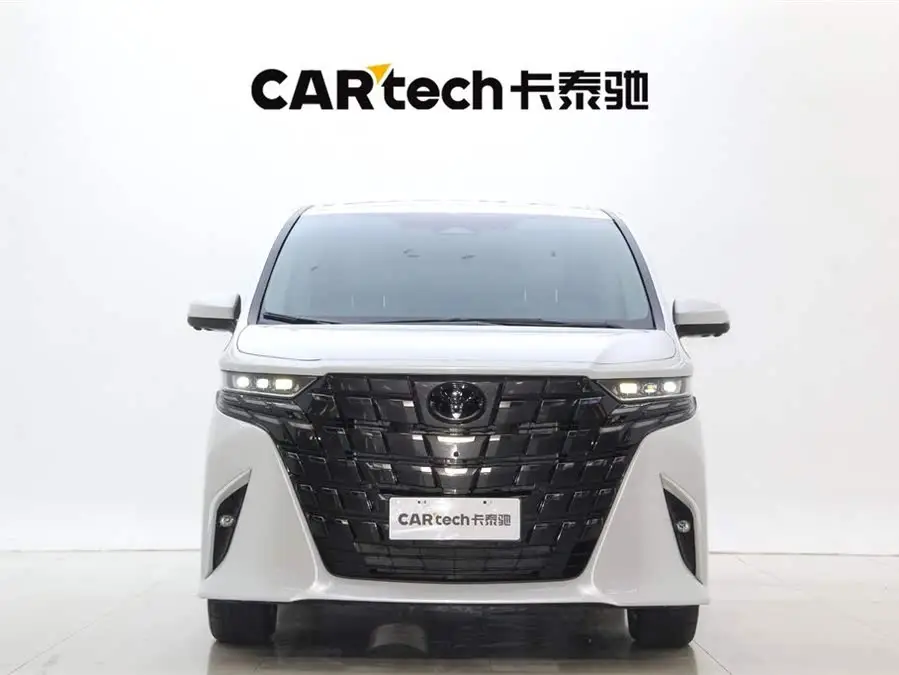 ألفارد 2024 هجينة 2.5 لتر نسخة متميزة