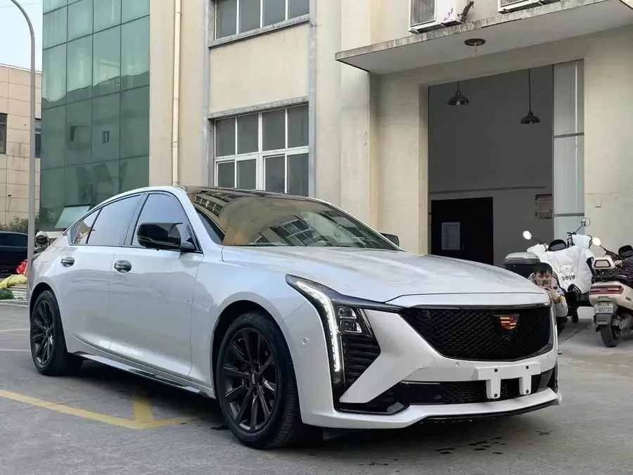 كاديلاك CT5 2024 28T بريميوم