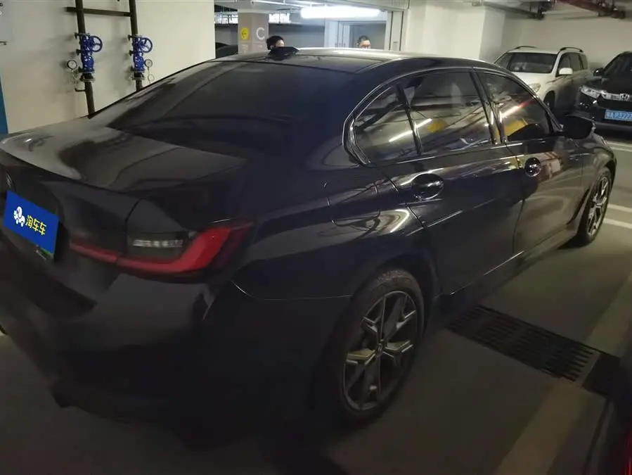 بي إم دبليو i3 2022 eDrive 35 L