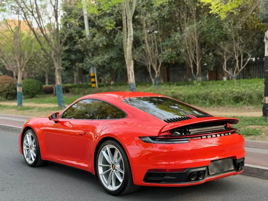 Porsche 911 2022 Carrera 3.0T