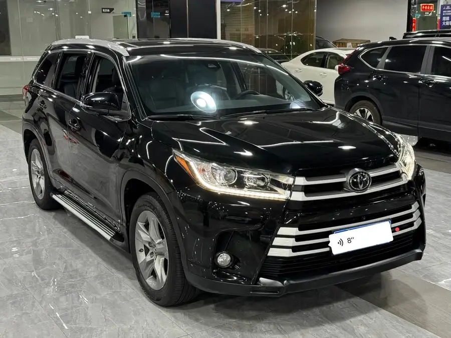 تويوتا هايلاندر 2021 2.0T نسخة فاخرة دفع رباعي 7 مقاعد