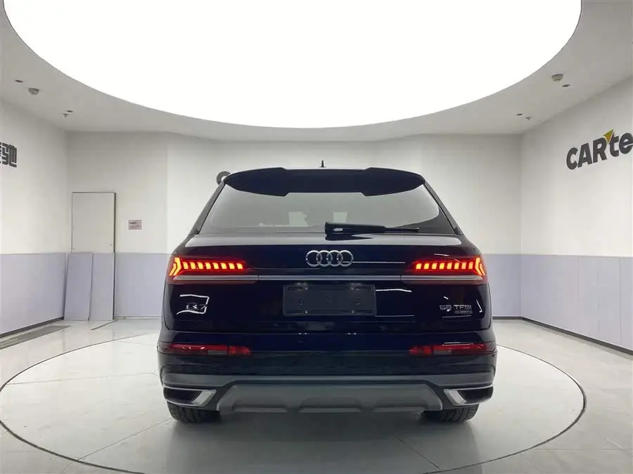 Audi Q7 2021 55 TFSI quattro S line Sport