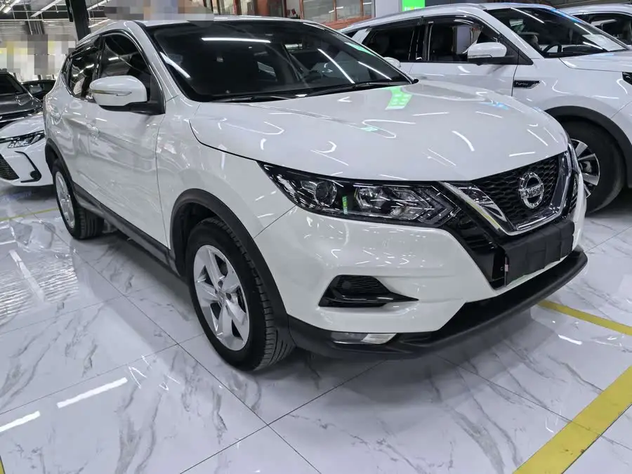 نيسان قاشقاي 2019 2.0 لتر CVT إصدار ذكي