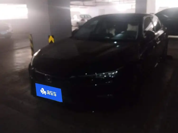 2022 Model 240TURBO CVT Tech Edition