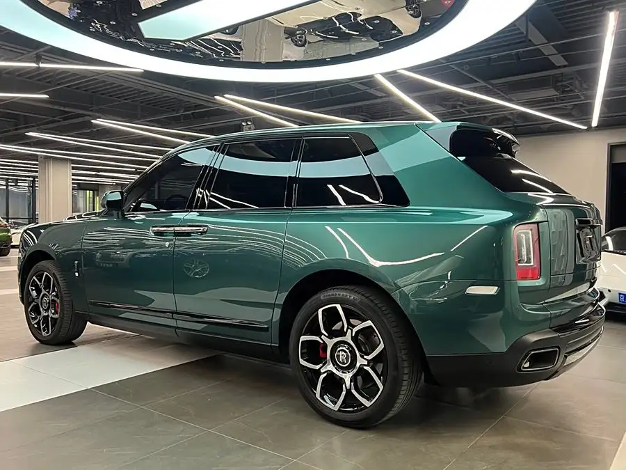 كولينان 2020 بلاك بادج