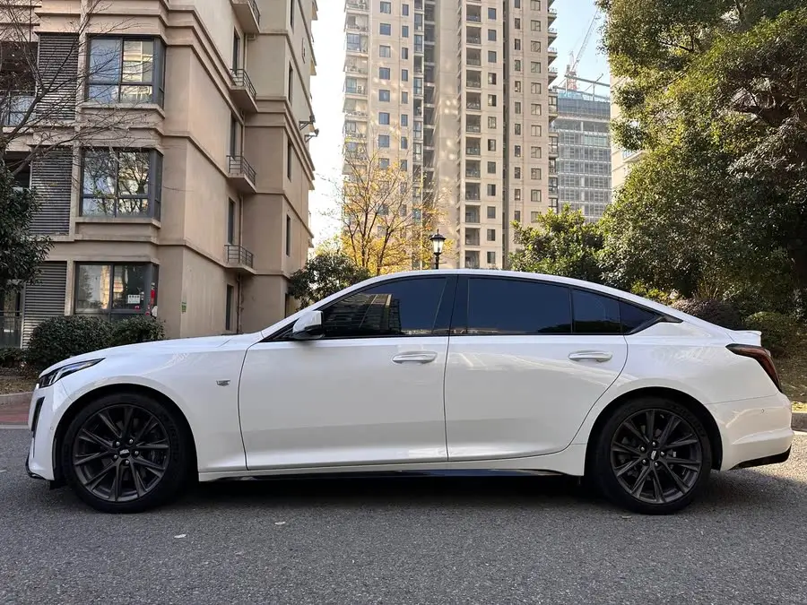 Cadillac CT5 2021 28T Platinum Sport