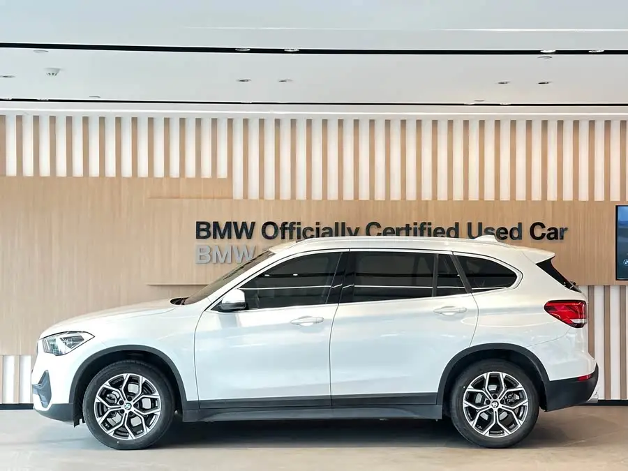 BMW X1 2021 sDrive25Li Leading Edition