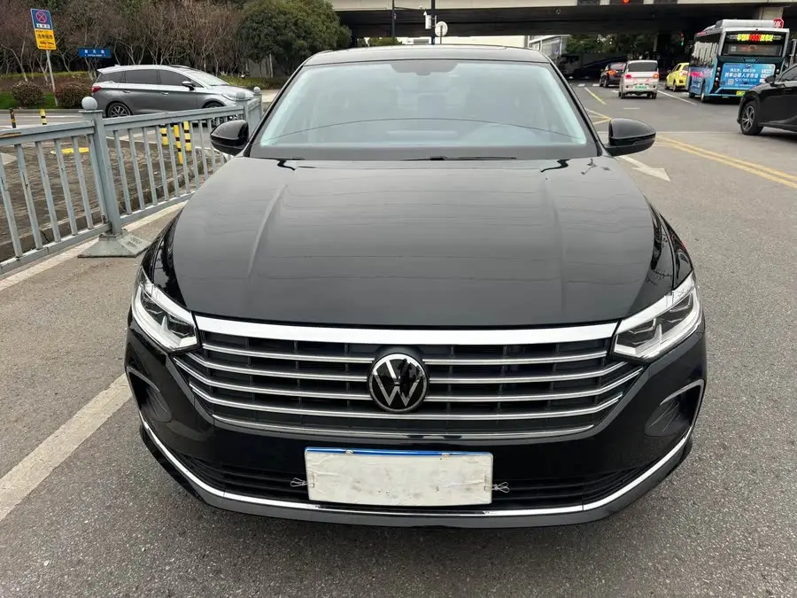 Lavida 2023 1.5L Automatic Five Million Edition