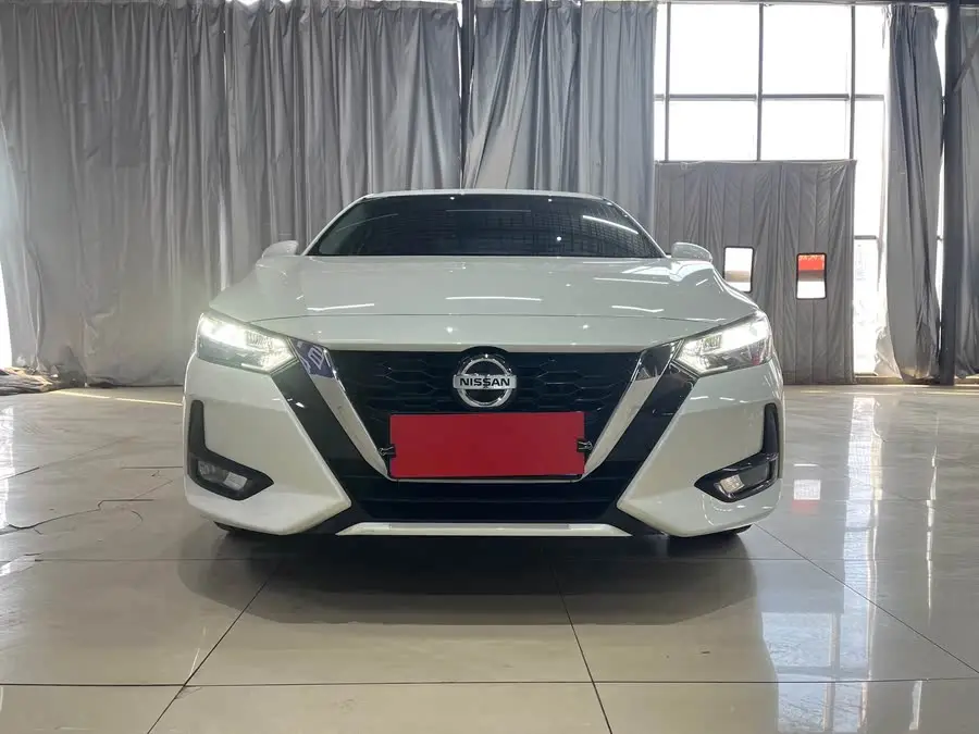 2022 نيسان سيلفي 1.6L XL CVT النسخة الذكية