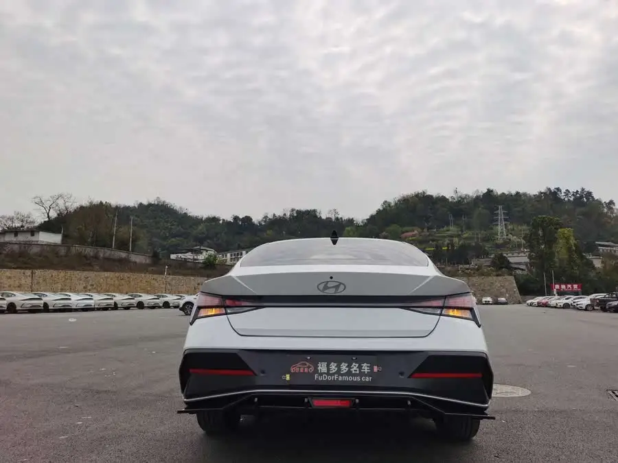 إلنترا 2023 1.5 لتر CVT GLX النخبة