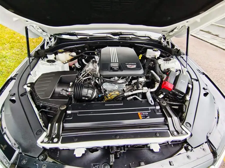 Cadillac CT4 2022 28T Luxury