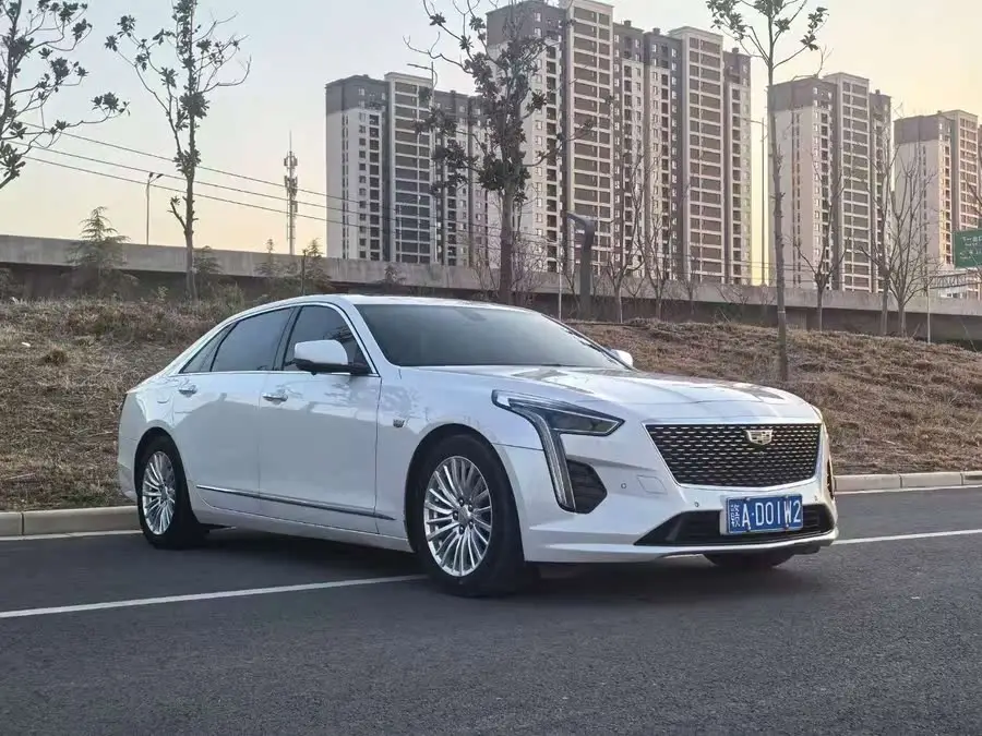 كاديلاك CT6 2021 28T النخبة