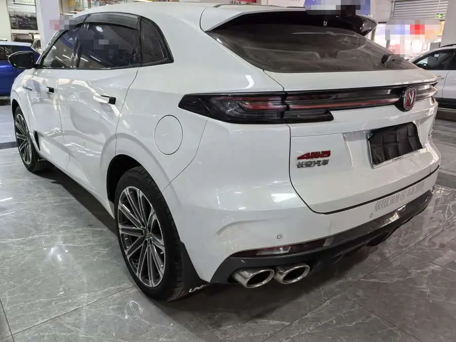 شانجان UNI-K 2021 2.0T دفع رباعي فاخر