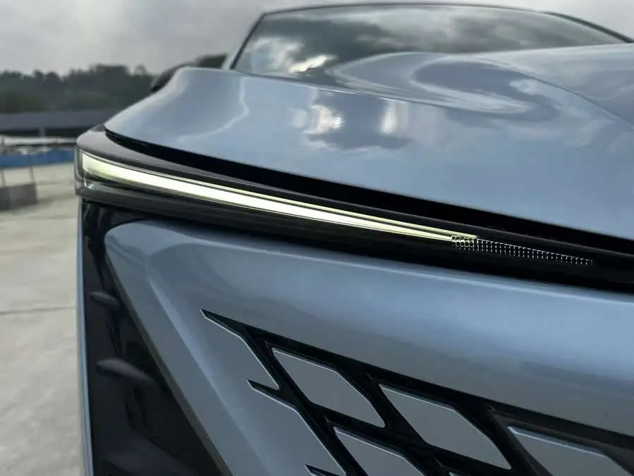 شانجان UNI-T 2022 1.5T نسخة رياضية رائدة