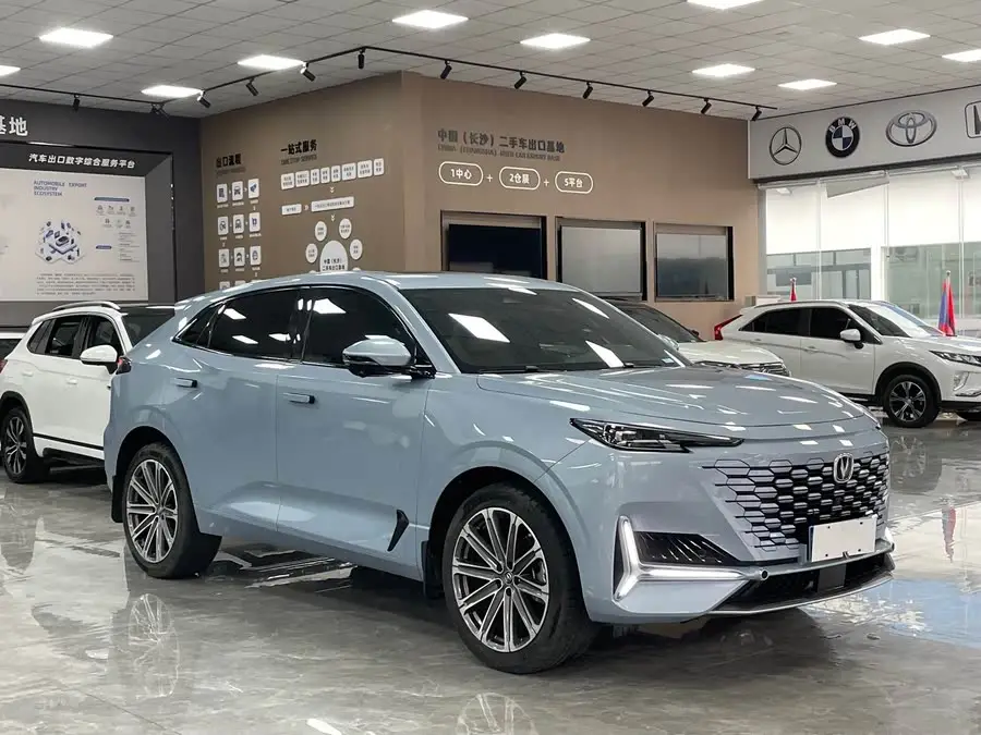 شانجان UNI-K 2021 2.0T دفع رباعي فئة متميزة