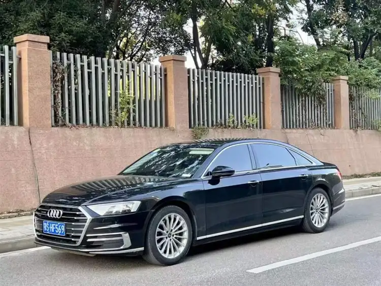 Audi A8 2021 A8L 50 TFSI quattro Comfort