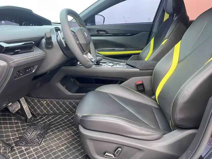 Changan UNI-V 2023 1.5T Sport Edition