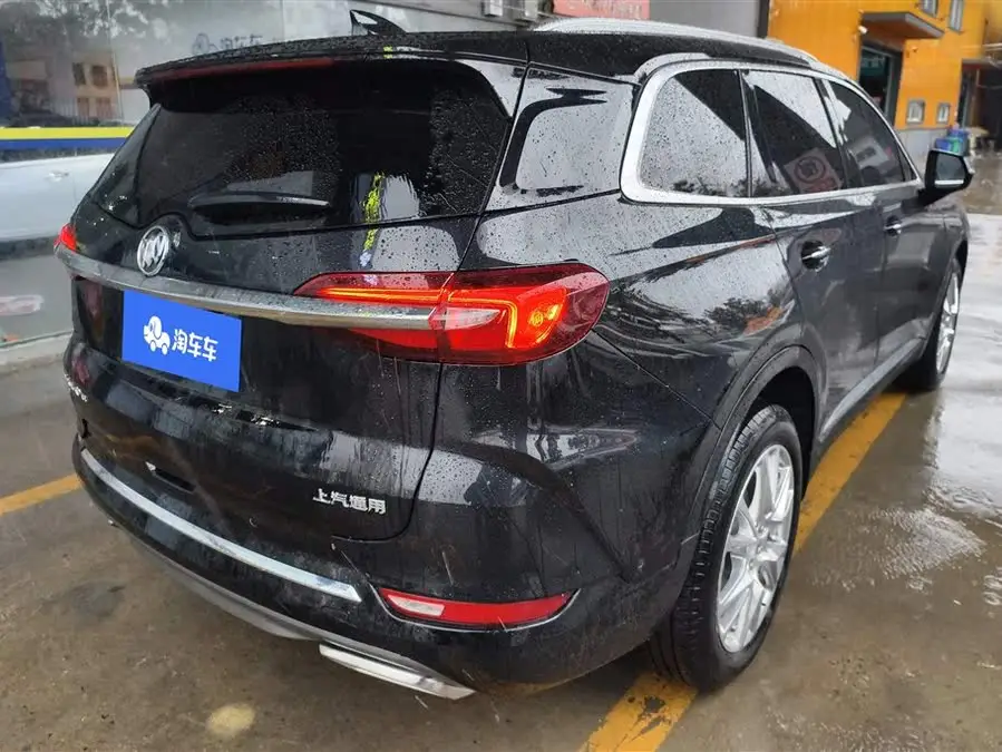 إنفيجن 2022 652T الدفع الرباعي الفاخر 6 مقاعد