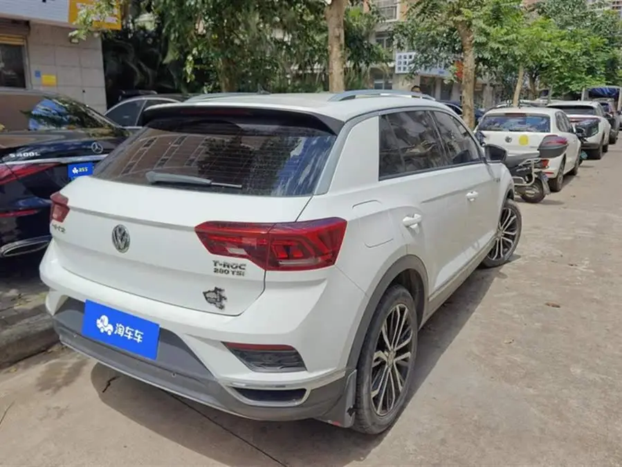 T-ROC 2020 طراز 280 TSI DSG دفع ثنائي مريح