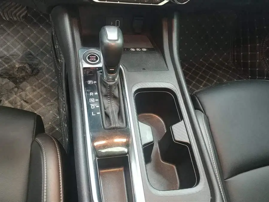 نيسان سيلفي 2021 1.6 لتر XL CVT إصدار الاستمتاع