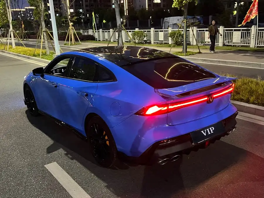 Changan UNI-V 2022 1.5T Sport Version